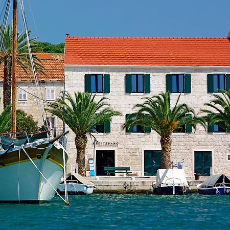 Boutique Rooms Kastel Ismaeli Vela Luka Exterior photo